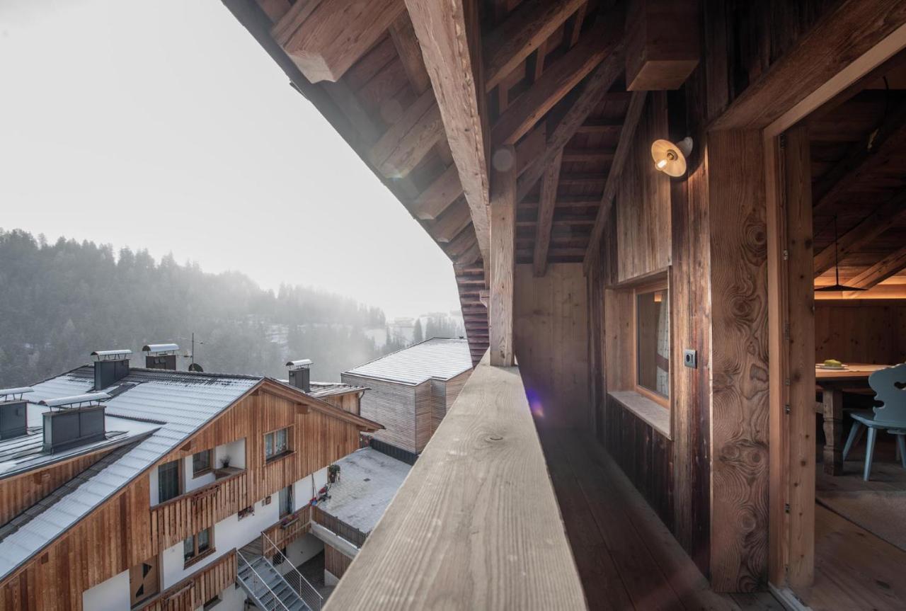 Ciasa Somuer - Sotletet Apartamento San Vigilio Di Marebbe Exterior foto